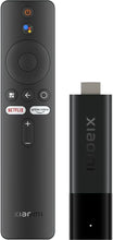 Laden Sie das Bild in den Galerie-Viewer.Xiaomi Smart TV Stick 4K Dispositivo de streaming com resolução 4K (3840 x 2160), tecnologia Android TV 11, Dolby Atmos, Dolby Vision, Bluetooth 5.0, controlo remoto, preto