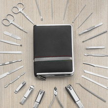 Carregar imagem no visualizador da galeria, Conjunto de Manicure e Pedicure em Aço Inoxidável de 26 Peças - Beleza e Qualidade no Cuidado Pessoal