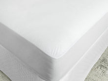 Carregar imagem no visualizador da galeria, Protetor de Colchão Impermeável 100% PU - Algodão e Poliéster - Proteção Duradoura para o Seu Colchão