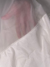 Carregar imagem no visualizador da galeria, Protetor de Colchão Impermeável 100% PU - Algodão e Poliéster - Proteção Duradoura para o Seu Colchão