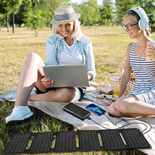 Carregar imagem no visualizador da galeria, FlexSolar Cargadores Solares Portátiles 40W, USB Potencia de Emergencia ETFE Paneles Plegables IP67 Impermeable Camping Senderismo para Teléfonos, Ventiladores, Linternas
