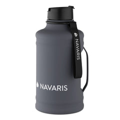 Navaris Cantimplora de acero inoxidable - Botella de agua deportiva 2.2 L - Garrafa reutilizable con asa para gimnasio deporte camping - Gris oscuro