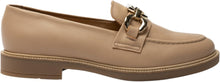 Carregar imagem no visualizador da galeria, CAPRICE FOOTWEAR Loafer MIA Mocassim Feminino em Couro Genuíno Anilina Elegante com Aplicação e Fabricados em Portugal
