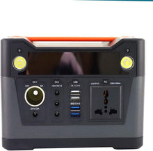 Carregar imagem no visualizador da galeria, HTDRE Generador portátil para Exteriores de 300 WH, estación de energía de Emergencia con inversor de CC y CA, Carga Mediante Panel Solar y Toma de Corriente para Camping.
