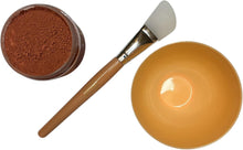Carregar imagem no visualizador da galeria, Namaste All Day - Kit de Mascarilla Facial de Arcilla Roja Vegano con Bol Mezclador y Pincel de Silicona - 3 Piezas para Detox y Luminosidad
