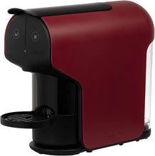 Załaduj obraz do przeglądarki galerii, Delta Q Cafeteira para cápsulas Delta Q Quick vermelha, para bebidas quentes e cafés, simples e prática, design elegante, fácil de usar, potência de 1200 W
