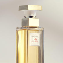Carregar imagem no visualizador da galeria, Elizabeth Arden 5th Avenue, Eau de Parfum, Perfume Femenino en Spray, Elegante y Lujoso con Notas Florales de Magnolia Rosada, Violeta y Ámbar, Aroma Fresco y Ligero, Perfume para Mujer, 125ml
