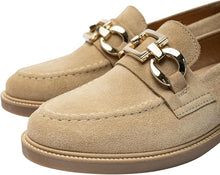Carregar imagem no visualizador da galeria, CAPRICE FOOTWEAR Loafer MIA Mujer Mocasines Cuero Crute Auténtico Elegantes Slip-On con Aplique Pigopi Comodidad Diaria Fabricados en Portugal
