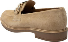 Carregar imagem no visualizador da galeria, CAPRICE FOOTWEAR Loafer MIA Mujer Mocasines Cuero Crute Auténtico Elegantes Slip-On con Aplique Pigopi Comodidad Diaria Fabricados en Portugal
