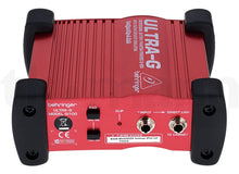 Carregar imagem no visualizador da galeria, Behringer ULTRA-G GI100 Batería profesional/DI-Box con alimentación fantasma con emulación de altavoz de guitarra
