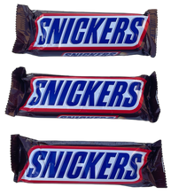 Carregar imagem no visualizador da galeria, Cesta de Chocolates Selecionados para Presentear em Grande Estilo - 15 Deliciosos Itens de Celebradas Marcas - Surpreenda em Datas Especiais com Essa Experiência Gourmet Inigualável
