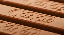 Carregar imagem no visualizador da galeria, KitKat - Pack 4X41.5g - Snack de Chocolate de Leite 166G
