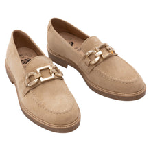 Carregar imagem no visualizador da galeria, CAPRICE FOOTWEAR Loafer MIA Mujer Mocasines Cuero Crute Auténtico Elegantes Slip-On con Aplique Pigopi Comodidad Diaria Fabricados en Portugal
